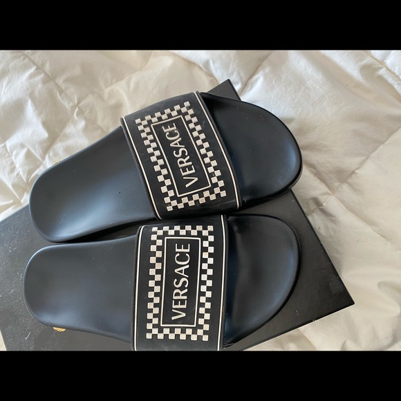Versace Pool Side Slides - Picture 2 of 5
